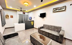 Hotel Kutch Palace